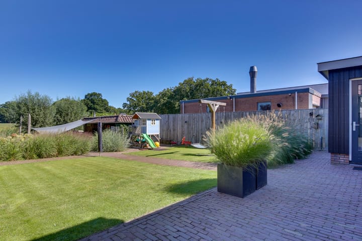 Foto 69 van Stationsweg 24-A