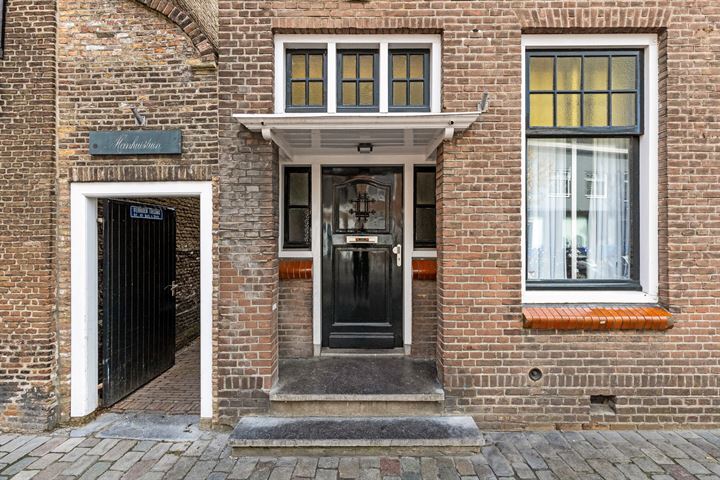 Bekijk foto 3 van Zusterstraat 9-B