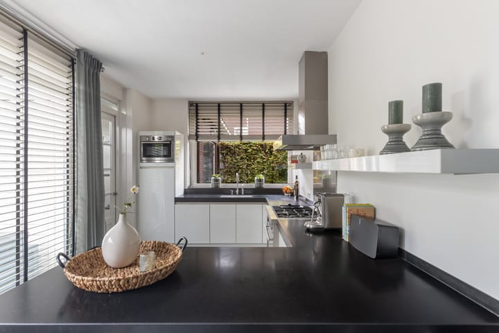 Foto 21 van Romanovhof 25