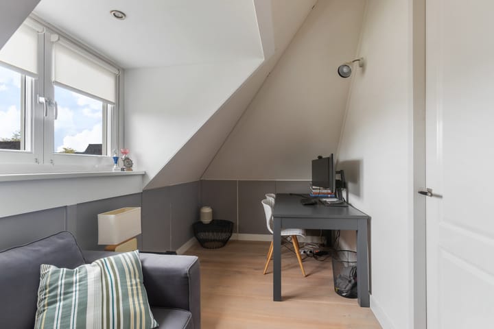 Foto 58 van Romanovhof 25