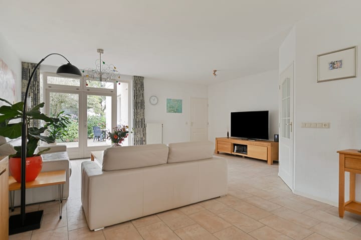 Foto 16 van Leemrand 8