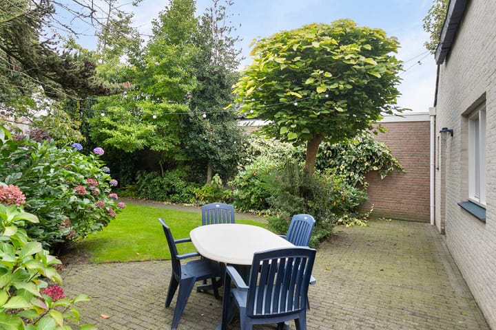 Foto 40 van Leemrand 8