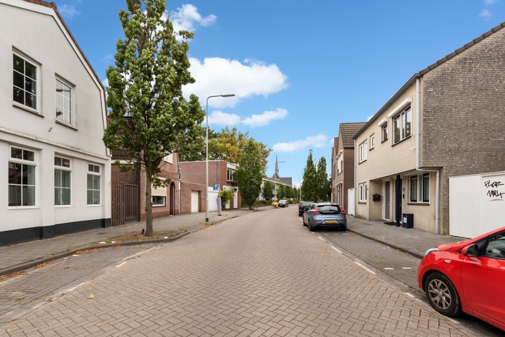 Bekijk foto 35 van Kalsdonksestraat 65