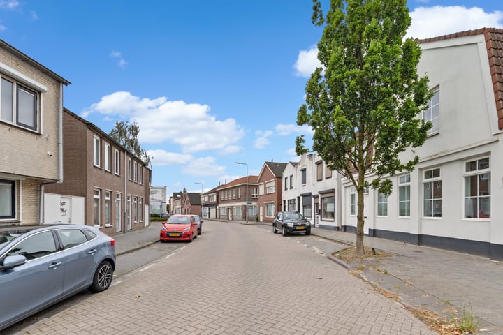 Bekijk foto 36 van Kalsdonksestraat 65