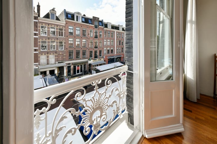 Foto 4 van Albert Cuypstraat 245-2