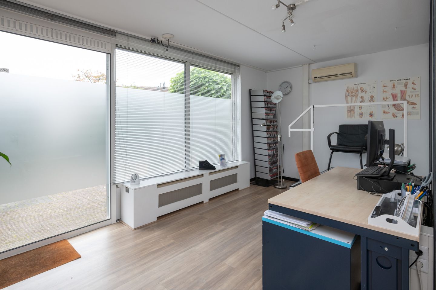 Foto 10 van Raadhuisplein 12