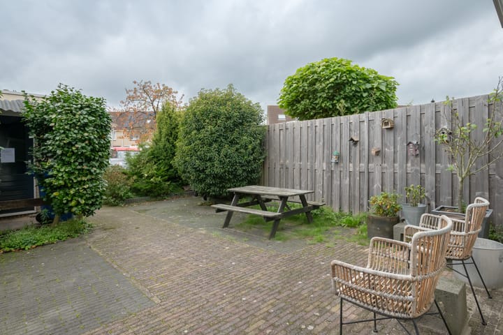 Foto 24 van Raadhuisplein 12