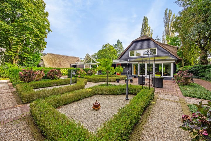 Foto 78 van Houtvesterlaan 26