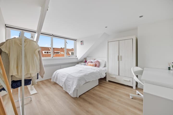 Foto 37 van Buitenruststraat 37