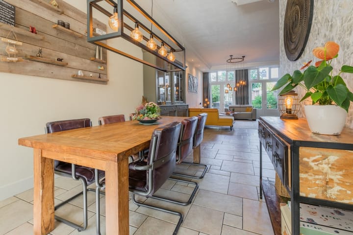 Photo 12 of Zuidsingel 36