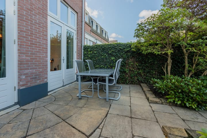 Photo 43 of Zuidsingel 36