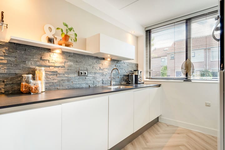 Foto 21 van Boterbloem 73-A