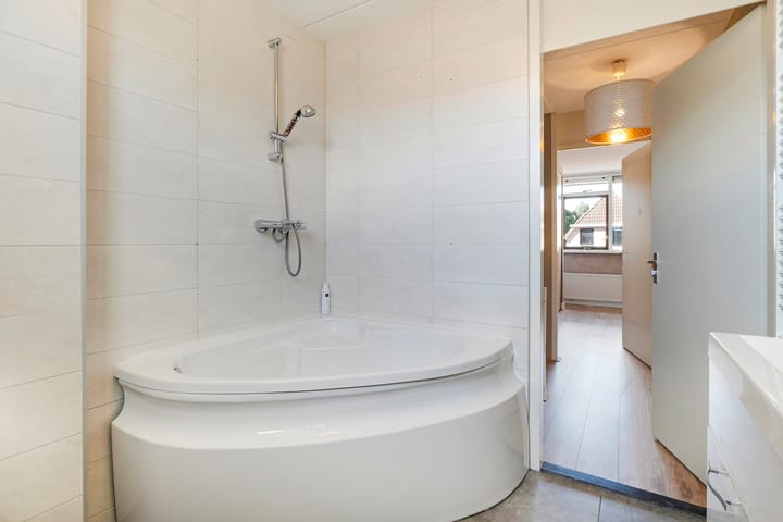 Foto 32 van Boterbloem 73-A