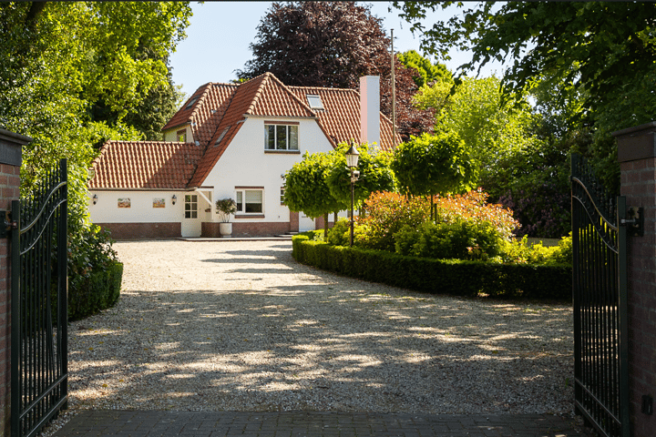 Bekijk foto 1 van Hoge Boeschoterweg 15