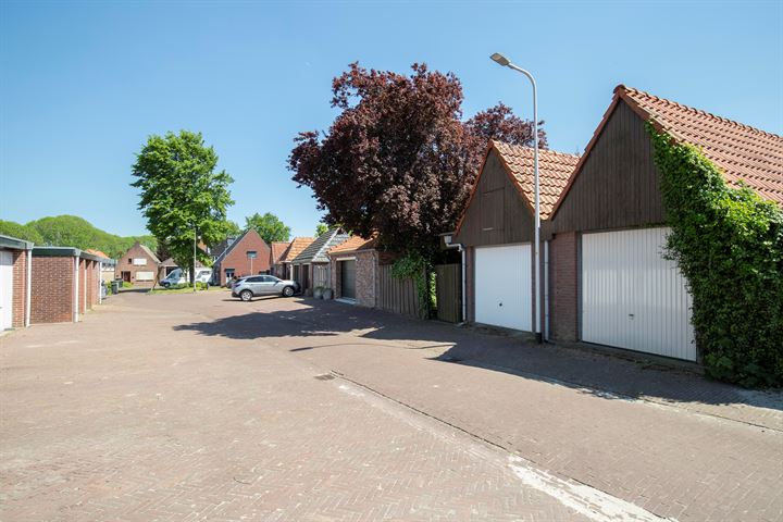 View photo 4 of Kerkstraat 31