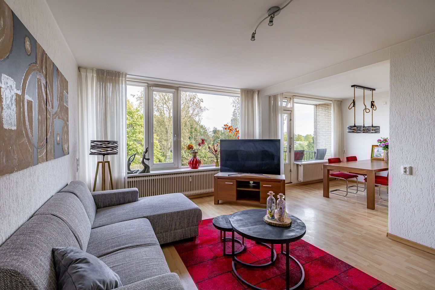 Photo 1 of Helperzoom 337