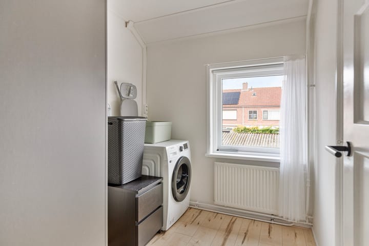 Foto 14 van Pinksterbloemstraat 11