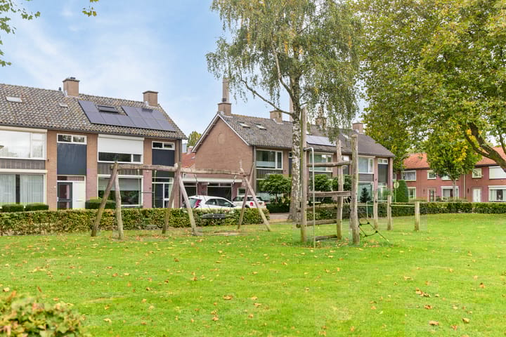 Foto 27 van Pinksterbloemstraat 11