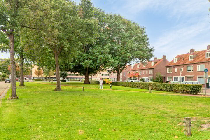 Foto 28 van Pinksterbloemstraat 11