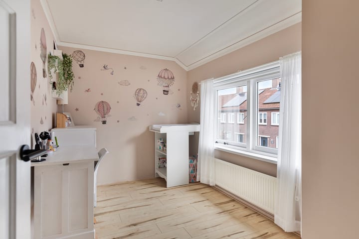 Foto 15 van Pinksterbloemstraat 11