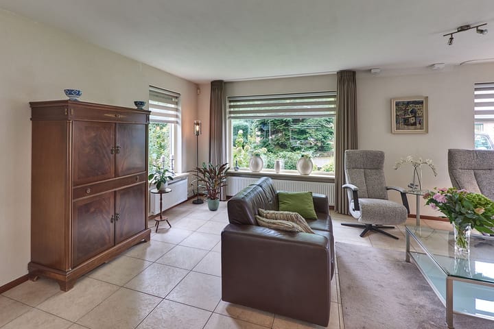 Foto 10 van Burgemeester Numanlaan 19