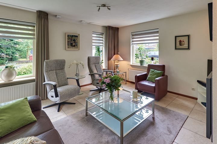 Foto 12 van Burgemeester Numanlaan 19