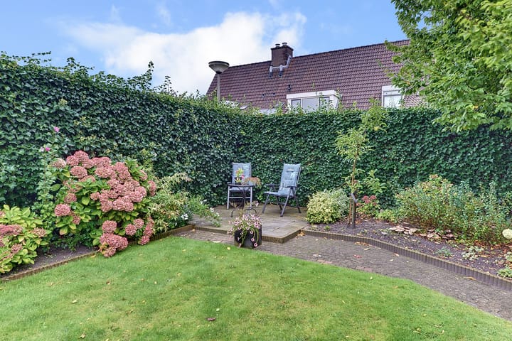 Foto 56 van Burgemeester Numanlaan 19