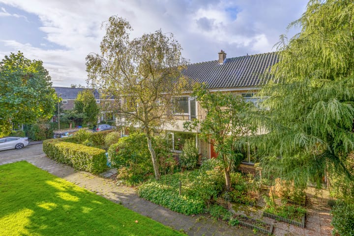 Foto 2 van Dr. Alphons Diepenbrockstraat 29