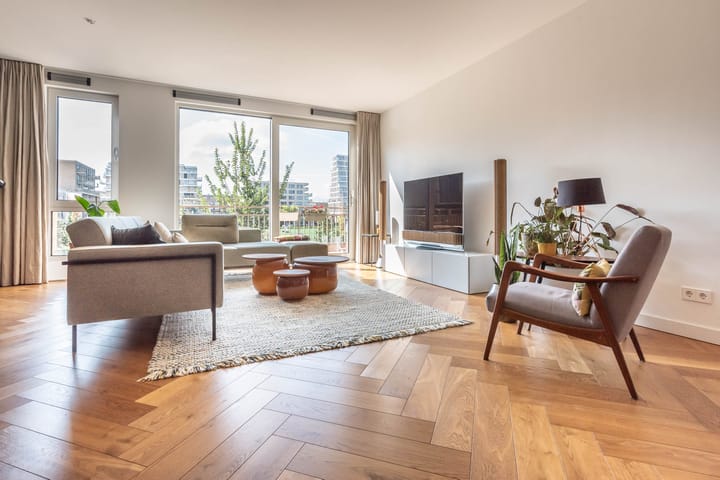 Photo 4 of Faas Wilkesstraat 217