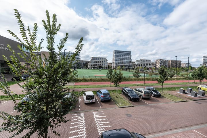 Photo 19 of Faas Wilkesstraat 217