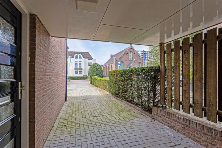 Bekijk foto 40 van Kerkewijk 57