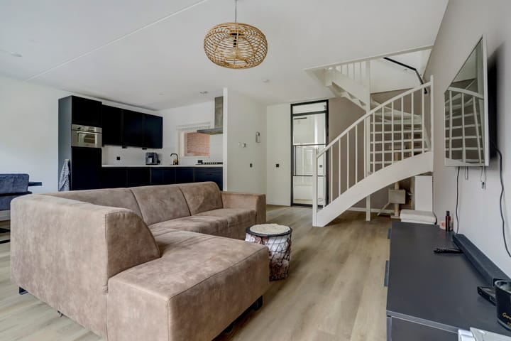 Foto 10 van Tomatestraat 10