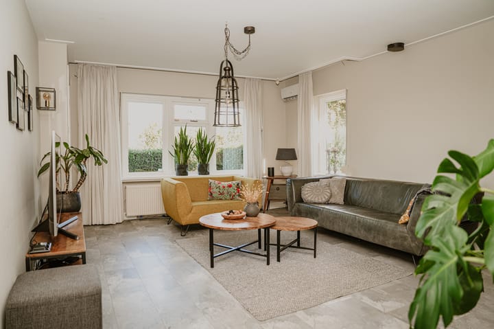 Photo 9 of Veerstraat 3