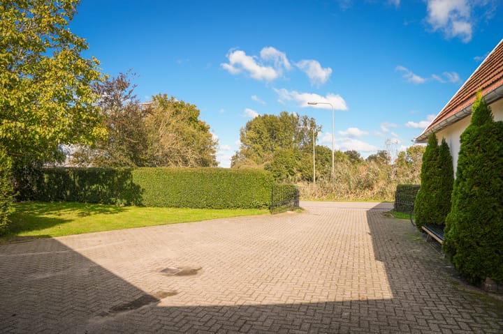 Photo 61 of Veerstraat 3