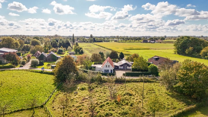 Photo 68 of Veerstraat 3