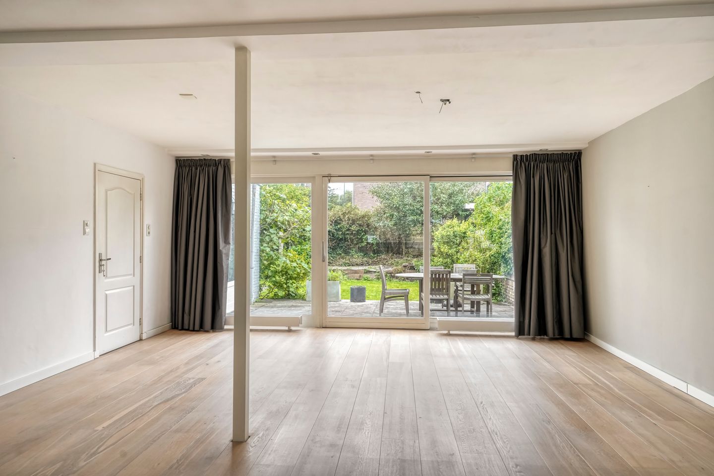 Photo 10 of Leidsemeerstraat 31