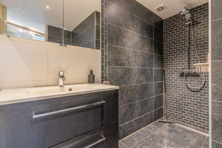 Foto 38 van Tesingehof 7