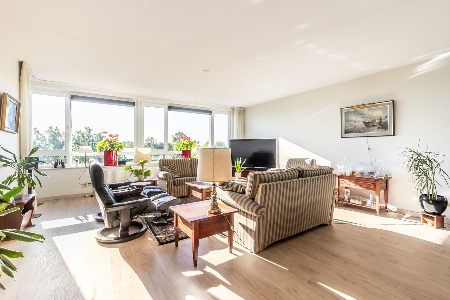 Foto 19 van IJshof 10