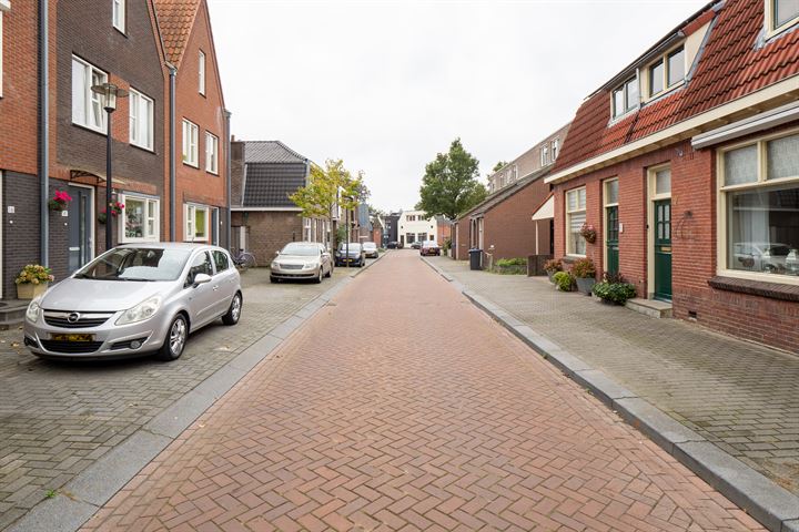 Bekijk foto 9 van Tulpstraat 19