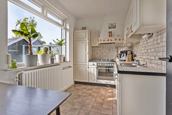 Foto 10 van Broekstraat 42