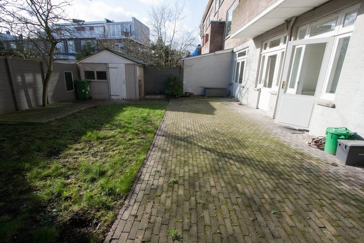 View photo 13 of Van Diepenburchstraat 41