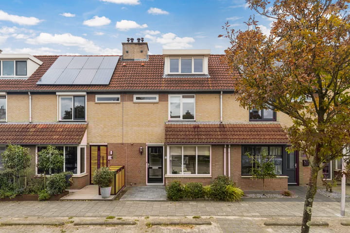 Foto 2 van Poelwijk 8