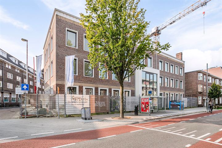 Bekijk foto 15 van Deken van Somerenstraat 360