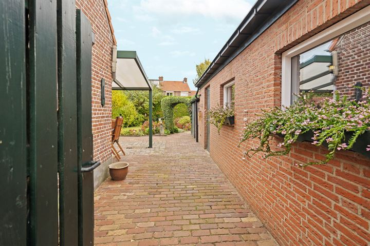 Bekijk foto 41 van Langstraat 21