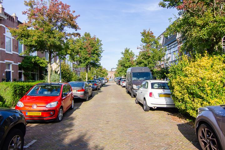 Bekijk foto 35 van Sumatrastraat 1