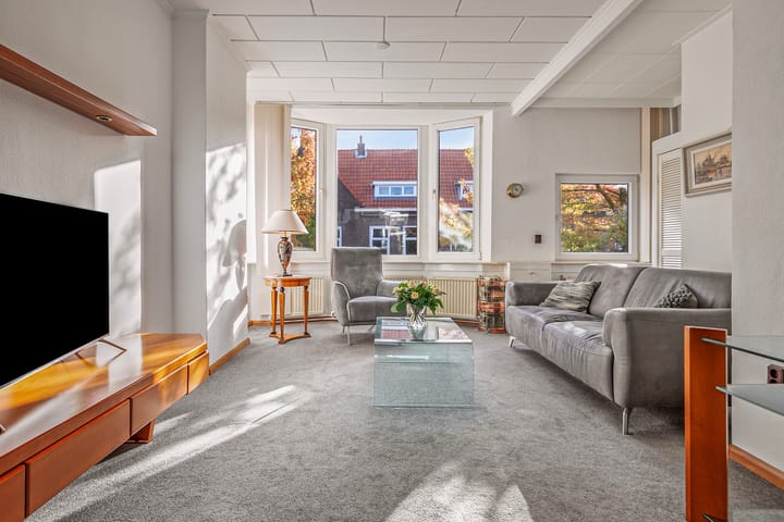 Photo 17 of Vondellaan 63