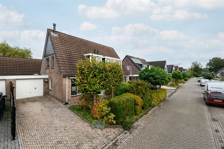 Bekijk foto 35 van Hofsteestraat 7