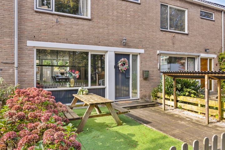 Foto 6 van Korenbloemlaan 37