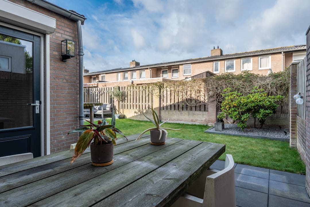 Photo 37 of Tarantostraat 29