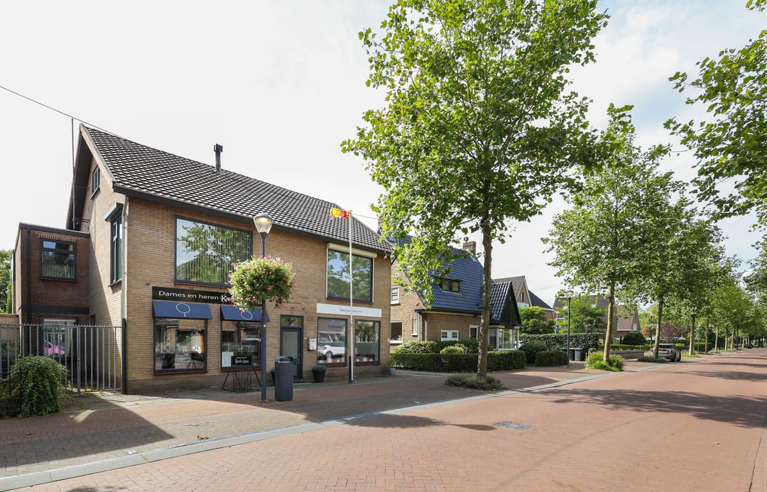 Photo 1 of Stationsweg 39